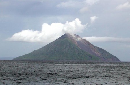 Tinakula Tinakula