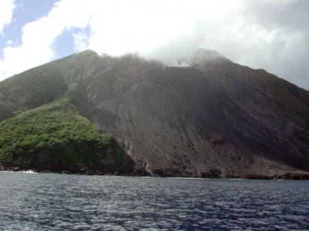 Tinakula Tinakula