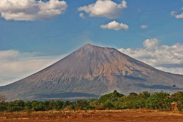Steaming San Cristóbal